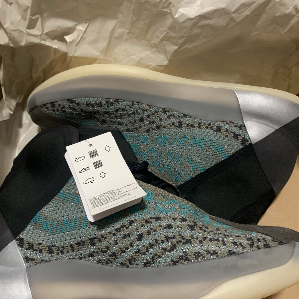YEEZY Quantum Men
